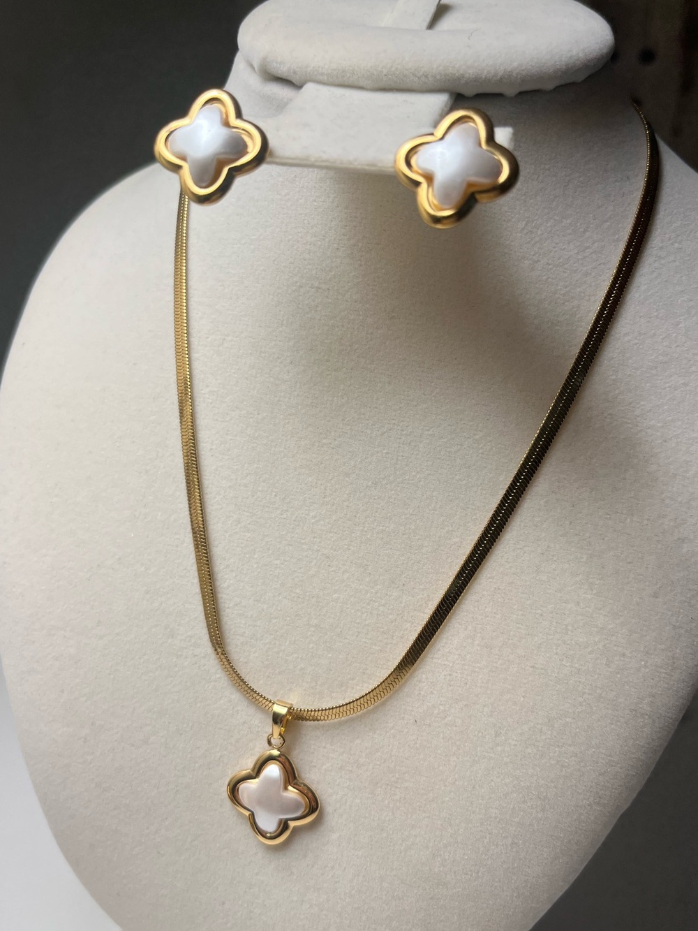 Gold Tone Stainless Steel White Clover Necklace & Earrings Set